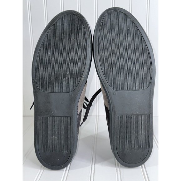 Saks Fifth Avenue Simon 18 Men’s Suede Sneakers Size 11M Mint Condition - Picture 11 of 16